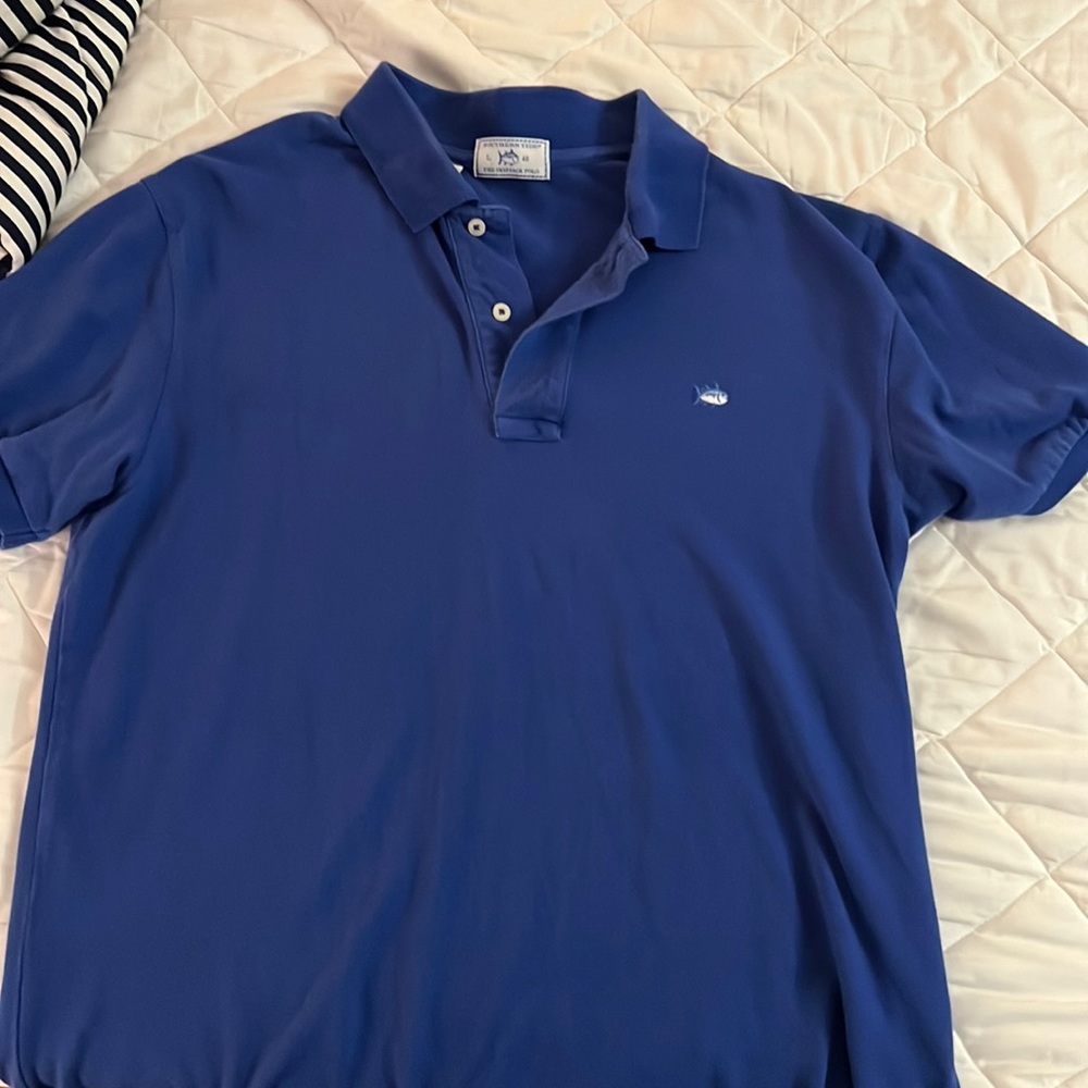 southern tide shirt worn 2 times.